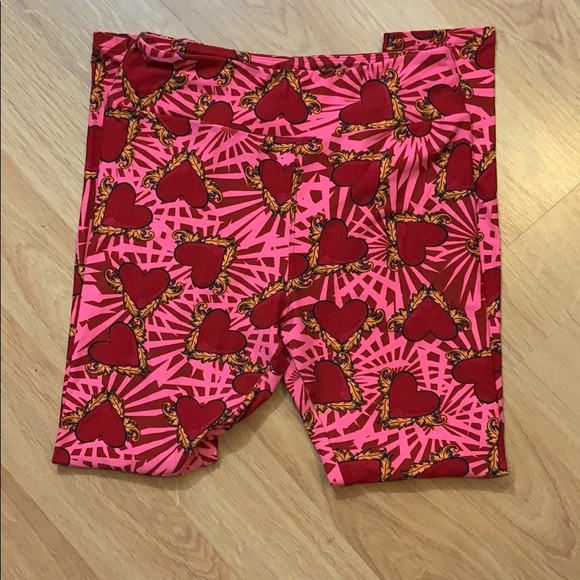 LULAROE | Soft Heart Printed Leggings - Picture 4 of 6